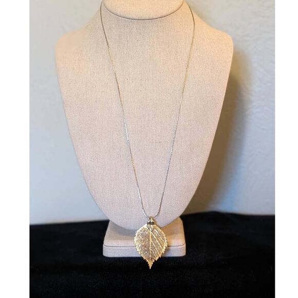 Vintage Silver Dipped Leaf on Marked 24" Chain - Picture 1 of 8